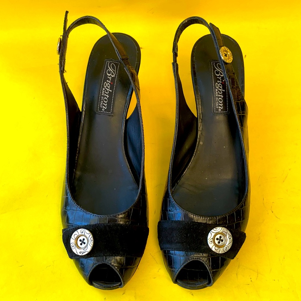 Vintage black/silver Brighton all leather shoes